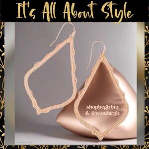 KENDRA SCOTT 🆑 Special Deals Designer Merchandise-Lowest Price-No Offers-Firm!